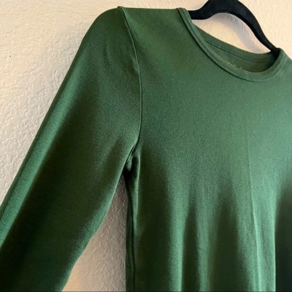 Basic T- Long Sleeve - Picture 4 of 5